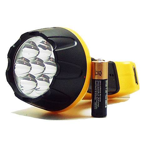 Фонарь аккумуляторный 7 светодиодов 007(825A/9007) YM мощн., с вилкой 220V Космос(GD-611LX)
