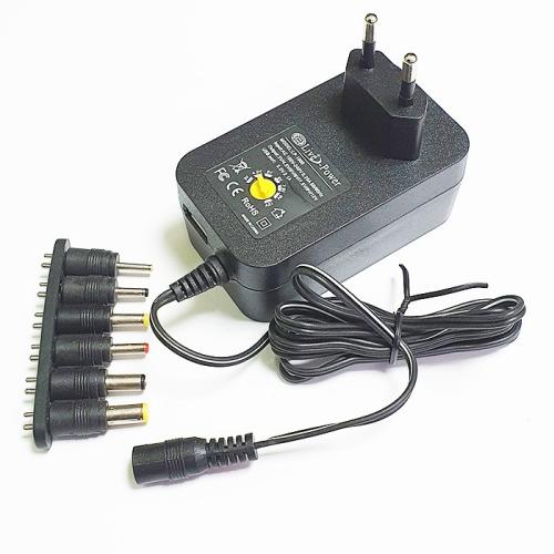 БП (с/шн) 3-12V, LP-1000 с USB и набором переходников