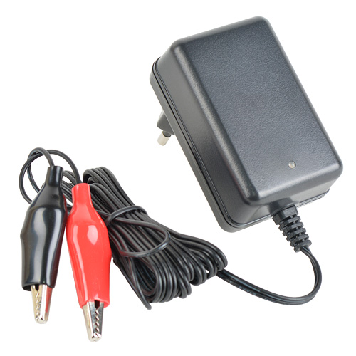 з/уст д/свинц.-кислот.аккум.6В,12В,емк.4,5-14mAh (заж.крокод-ки)1000mAh,вх.220В Robiton LAC 612-1000