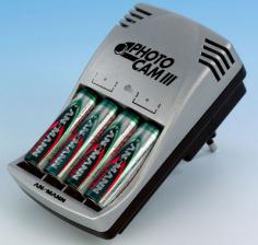 Зарядное устройство ANSMANN PotoCam III +4 ААA 950