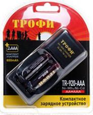 Зарядное устройство ТРОФИ TR-920 AAA компакт.+2 HR03 800mAh